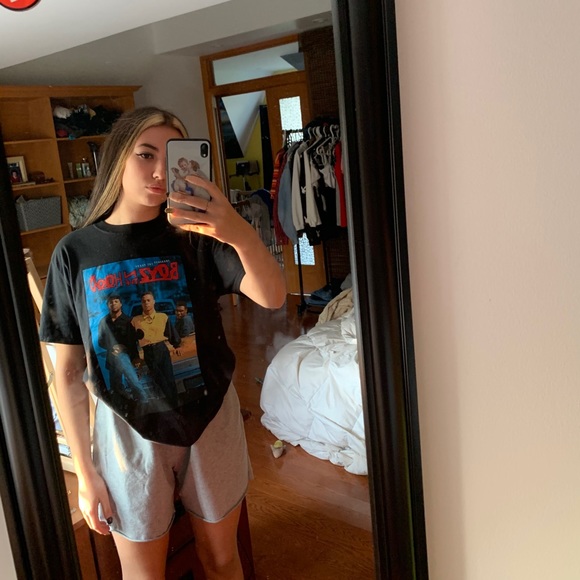 Boys in the hood tee - Picture 1 of 3